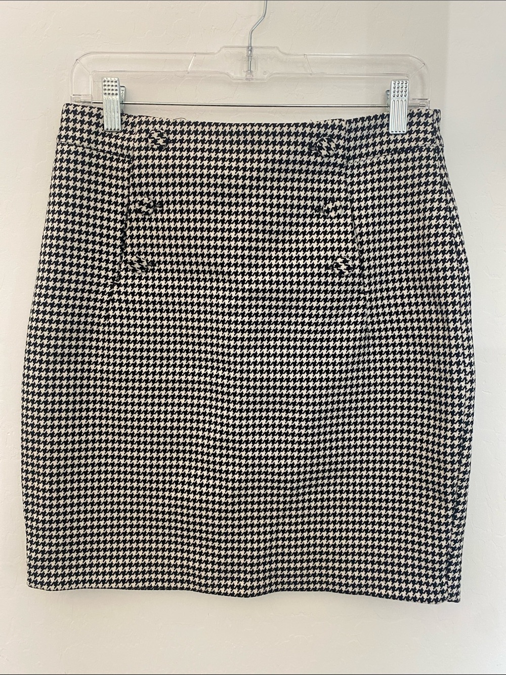 H&M Black and White Houndstooth Pencil Skirt